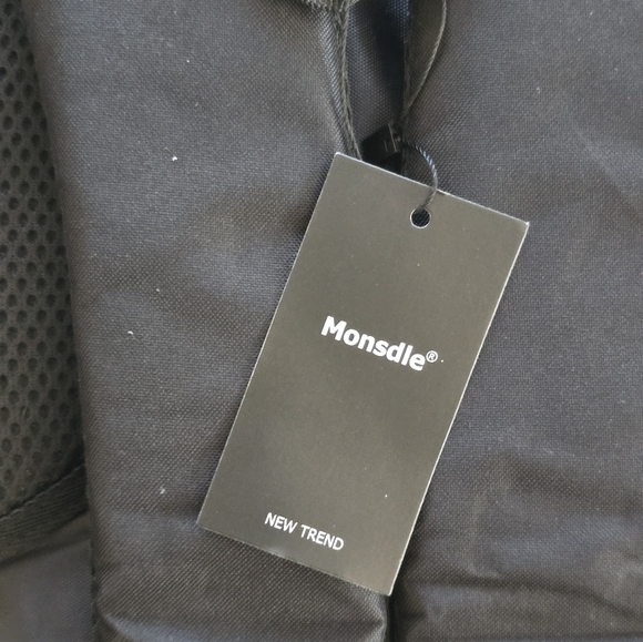 Monsdle Black Travel Laptop Backpack with USB Charging Port - 16" tall New - Picture 8 of 13